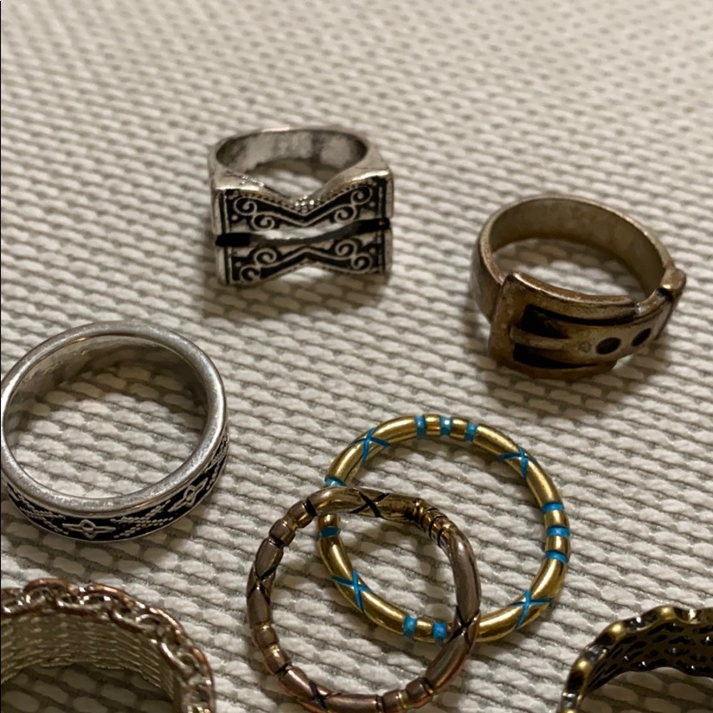 Sets of Random Rings - Picture 3 of 4